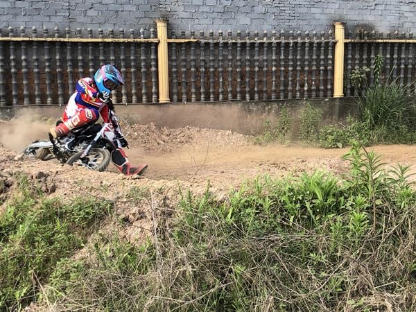 M2R Racing KX110F 110cc 76cm Red Pit Bike