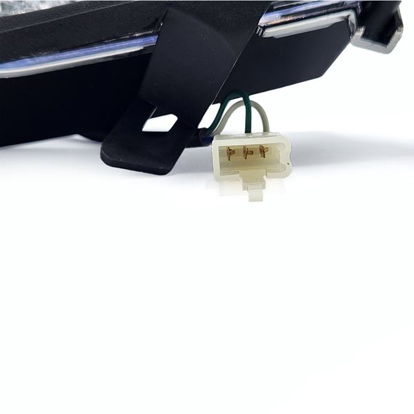FunBikes Xtrax E-Sport 1000w Quad Bike RHS Front Light