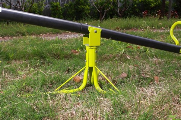 360 Rotating Kids Seesaw - Swivel Teeter Totter for Playground Fun