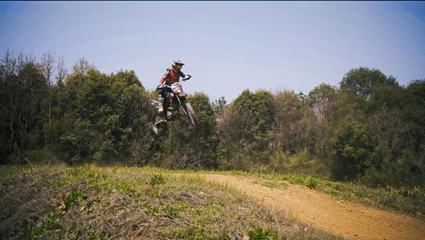 M2R RS-R 250 250cc 21/18 94cm Red/White Motocross Dirt Bike
