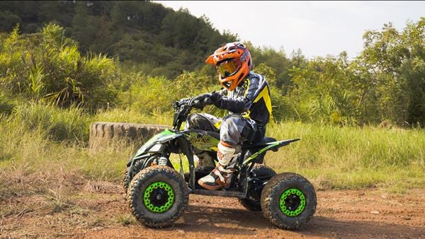 FunBikes X-Max Roughrider 1600w Li Red Junior Electric Quad Bike