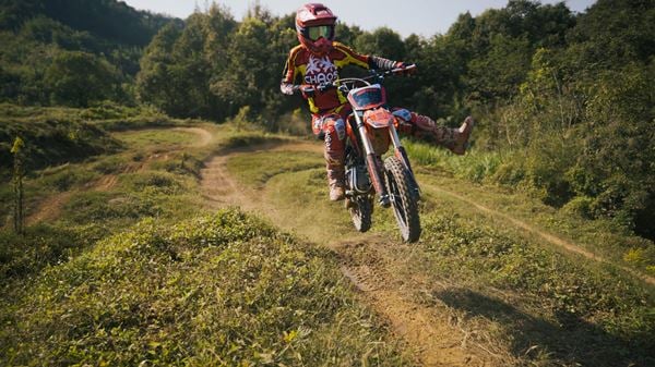 M2R Racing RF140 S2 140cc 14/12 82cm Red Pit Bike